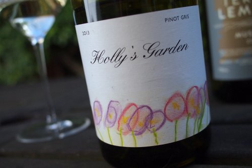hollysgardenpinotgris