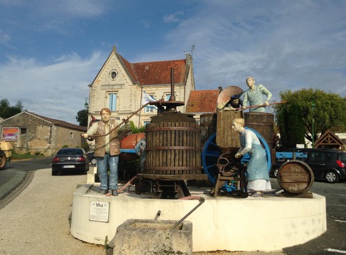 Loved this, in the village of Virollet