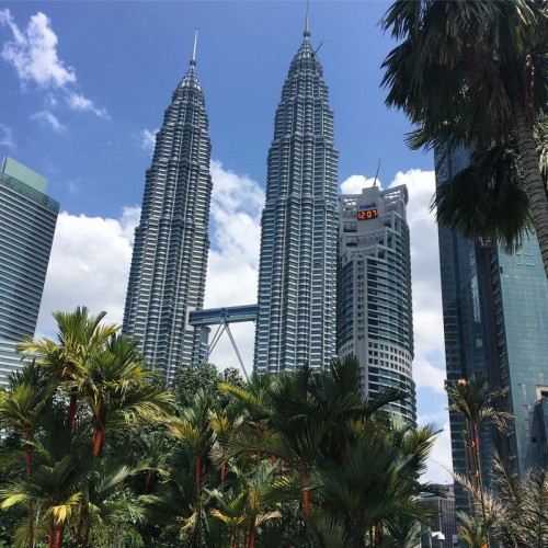 kuala lumpur petronas